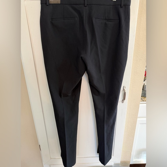 Express Editor Boot Mid-Rise Pants in Black - Picture 3 of 6